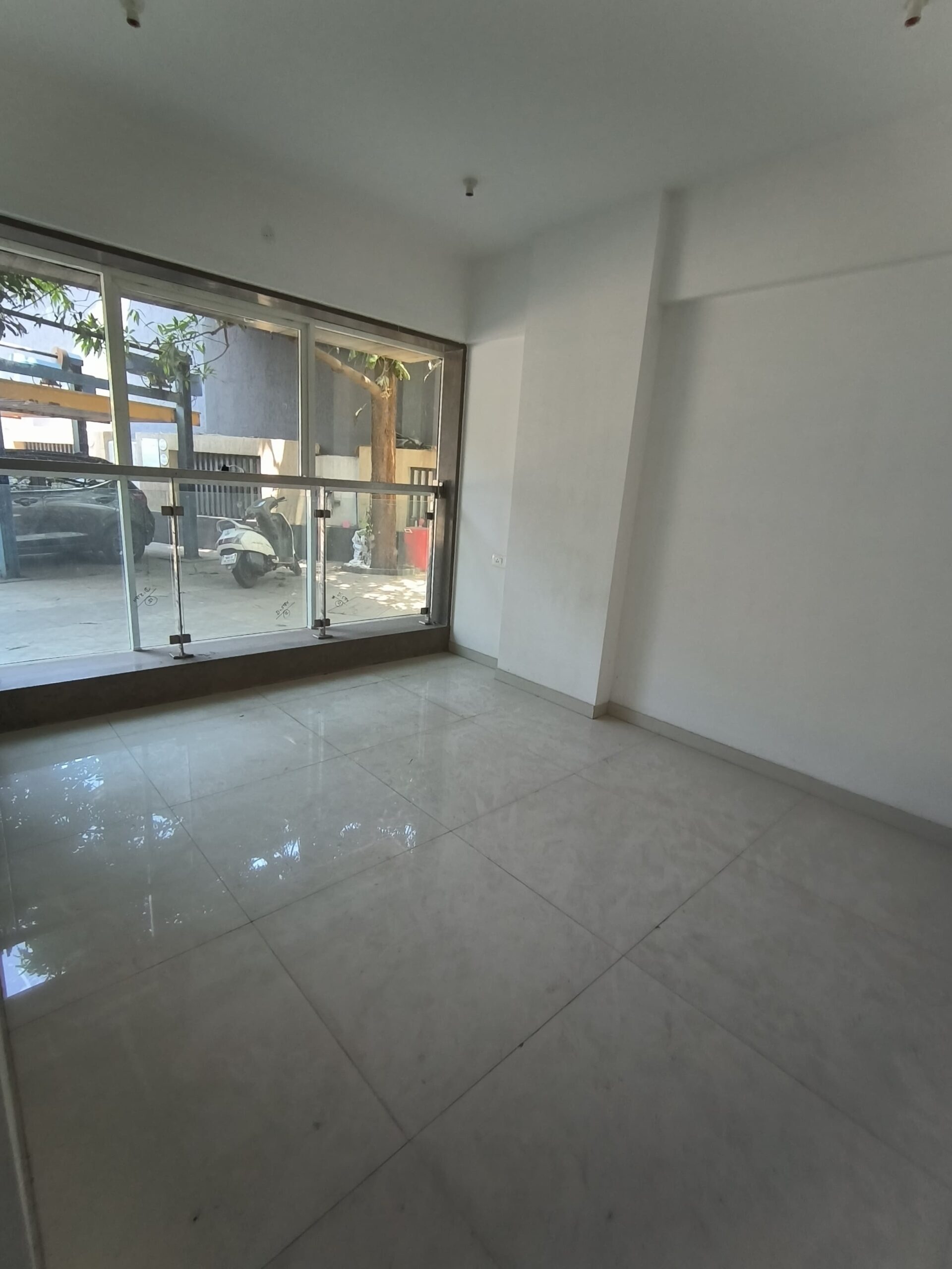 Hyde Park Office - aastha ims